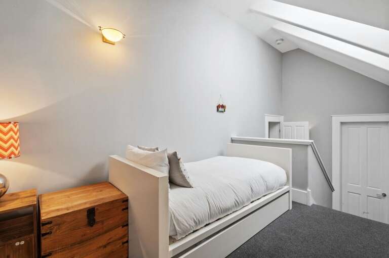Top floor single bed.