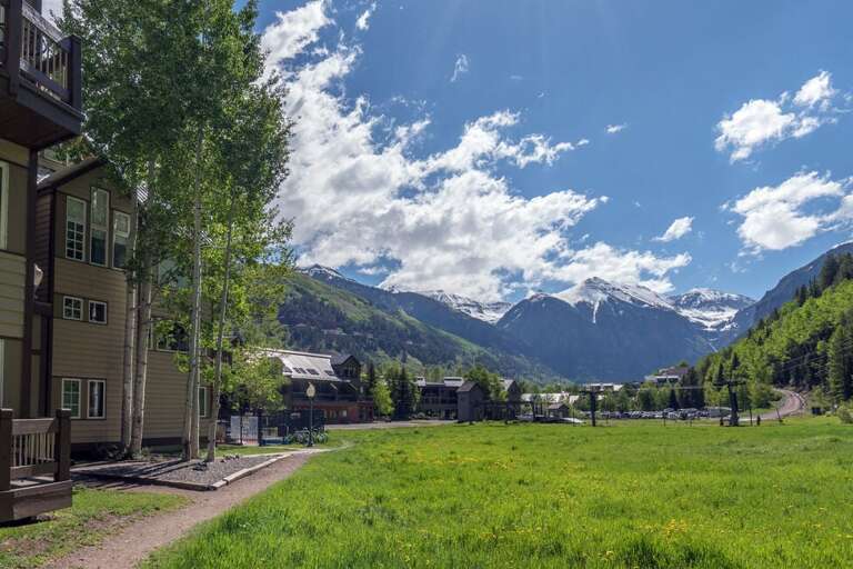 Etta Place 111 is located at the base of Lift 7 and the perfect condo for a ski in/ski out vacation.