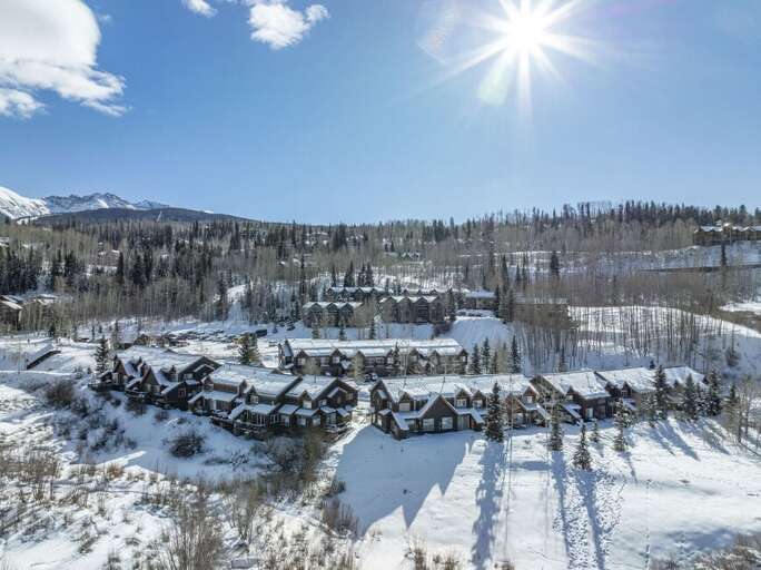 Enjoy a home away from home with access to all you fun mountain activities.