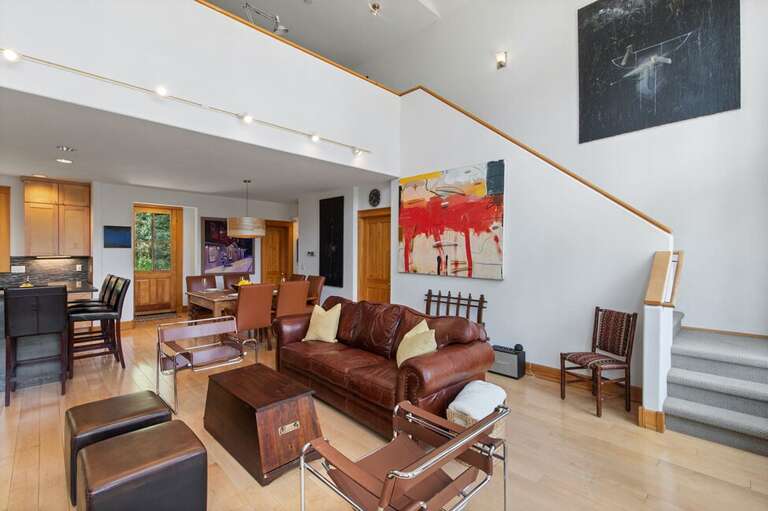 This home away from home offers plenty of space for friends, family and entertaining. This home away from home offers plenty of space for friends, family and entertaining.