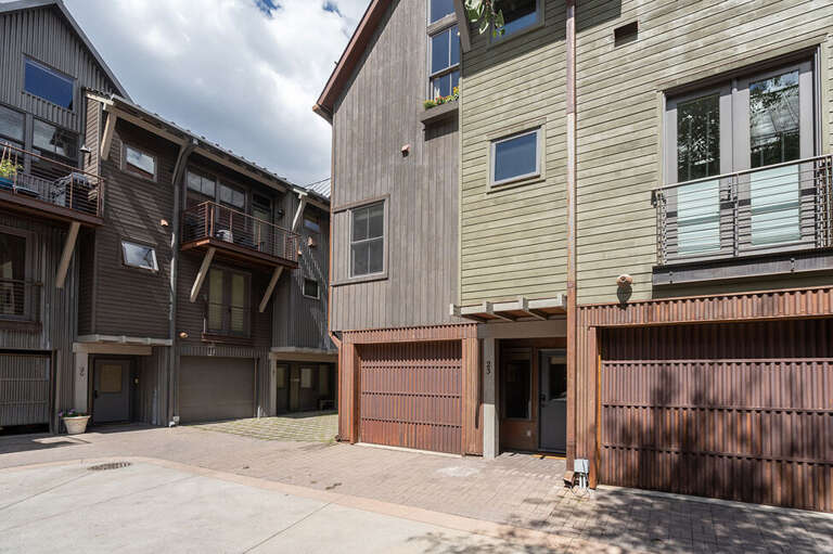 Perfect rental for family, centrally located in the Town of Telluride. Perfect rental for family, centrally located in the Town of Telluride.