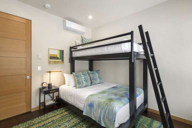 This guest room offers stunning views of the surrounding Aspen Grove. This guest room offers stunning views of the surrounding Aspen Grove.