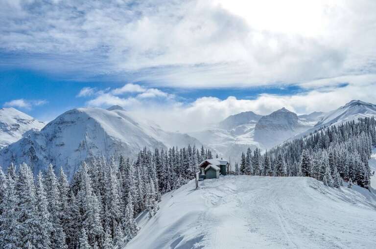 Top of the Mountain, lift 9 offers stunning views and Black Diamond runs. Top of the Mountain, lift 9 offers stunning views and Black Diamond runs.