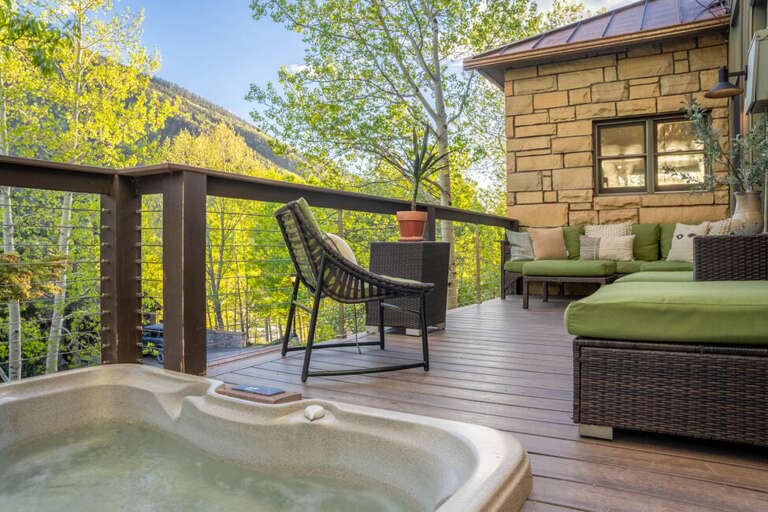 Enjoy your days lounging on this stunning deck overlooking the Telluride Mountains.