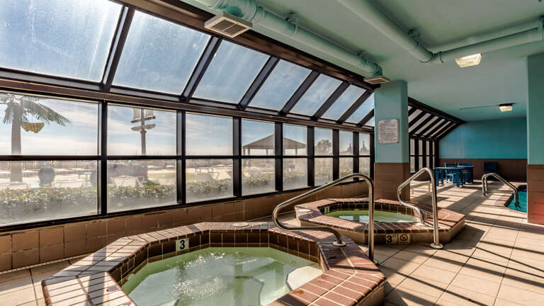 Phoenix V hot tubs Phoenix V hot tubs
