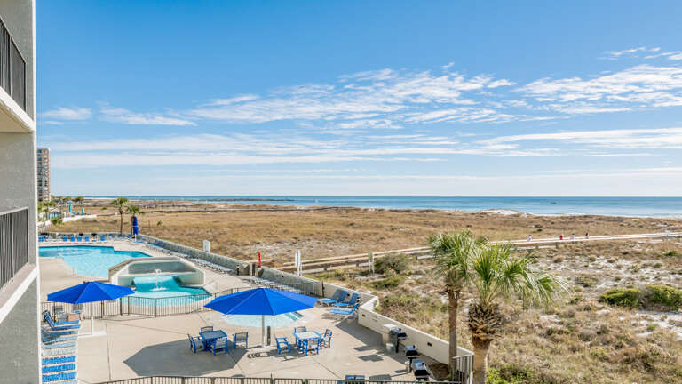 Phoenix VI 202 Balcony views