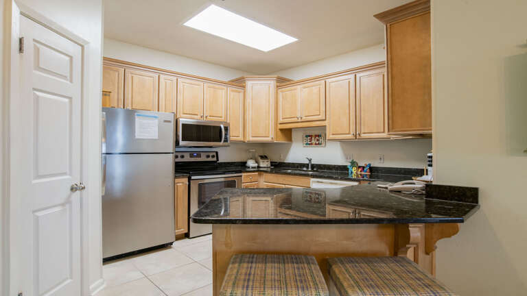 Phoenix VI 106 Kitchen