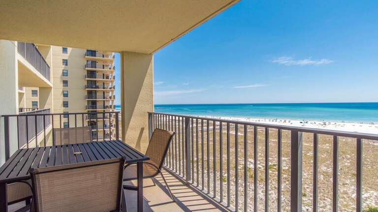 Phoenix VI 712 Balcony