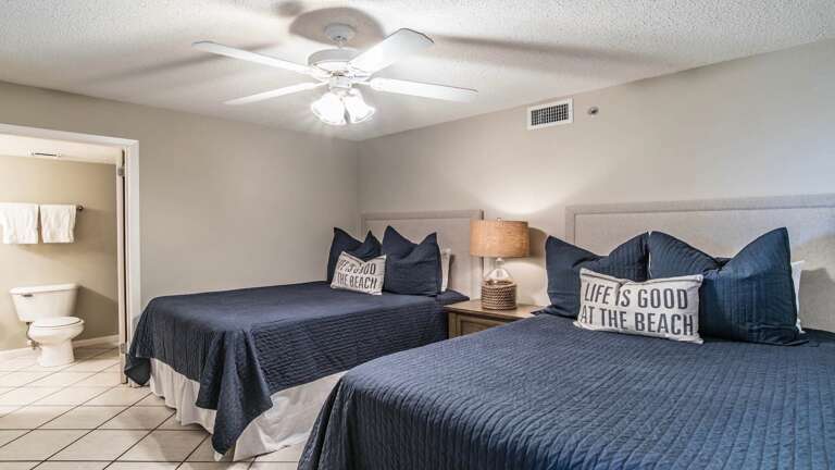 Phoenix VI 712 Guest bedroom