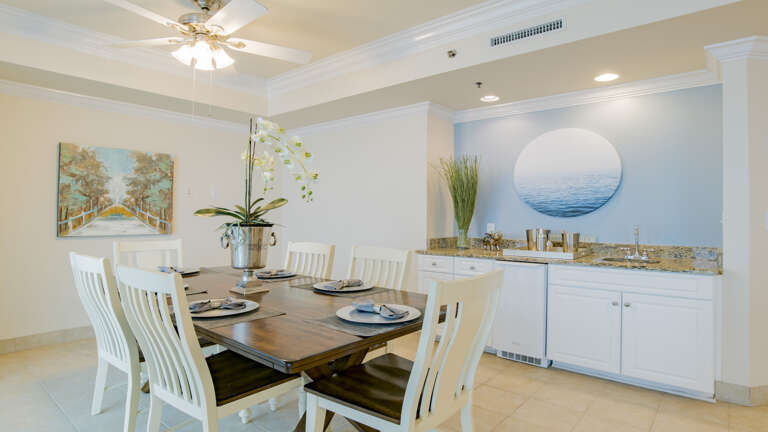 Phoenix IX 1503 Dining