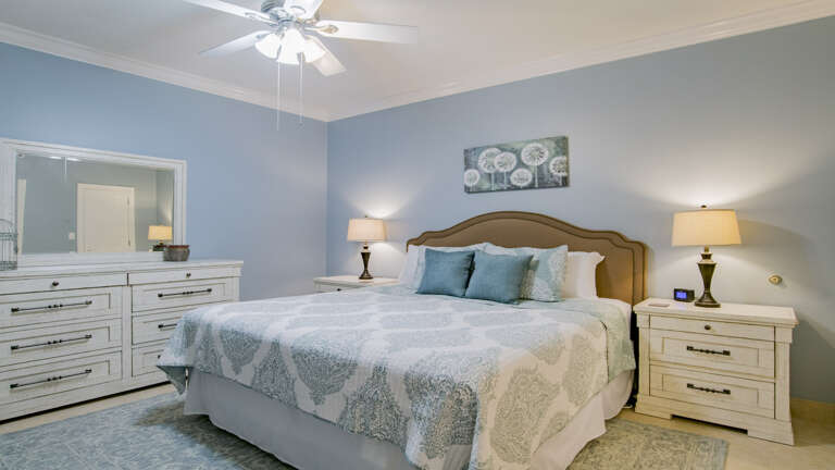 Phoenix IX 1503 Guest bedroom