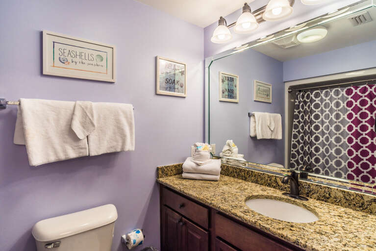 Phoenix Gulf Shores 1202 Bathroom #3 with Shower/Tub Combination