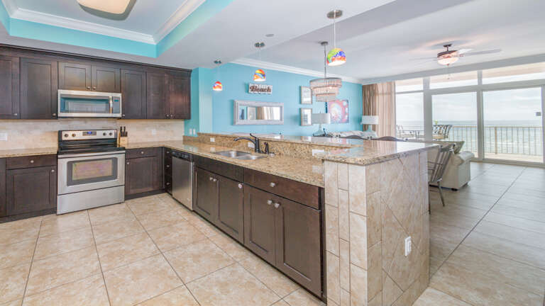Phoenix Gulf Shores 403 Kitchen