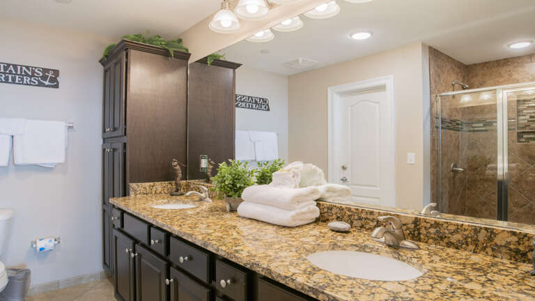 Phoenix Orange Beach 2104 Master bath