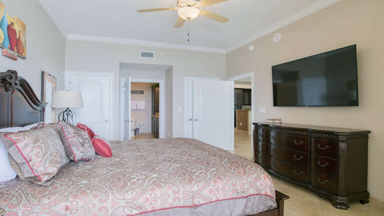 Phoenix Orange Beach 2104 Master bedroom
