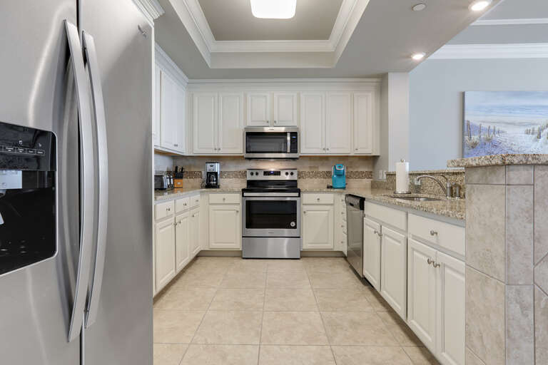 Phoenix Orange Beach 304 Kitchen