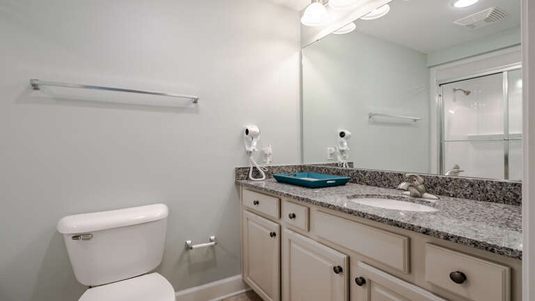Phoenix Orange Beach 405 Guest bath off the 3rd bedroom