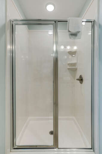 Phoenix Orange Beach 602 Master bath Phoenix Orange Beach 602 Master bath