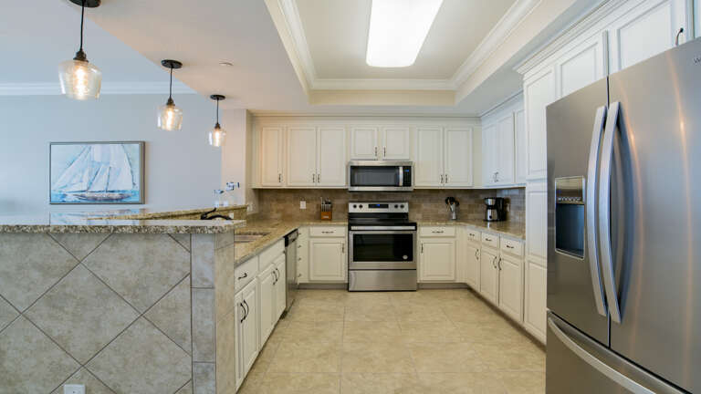 Phoenix Orange Beach 703 Kitchen