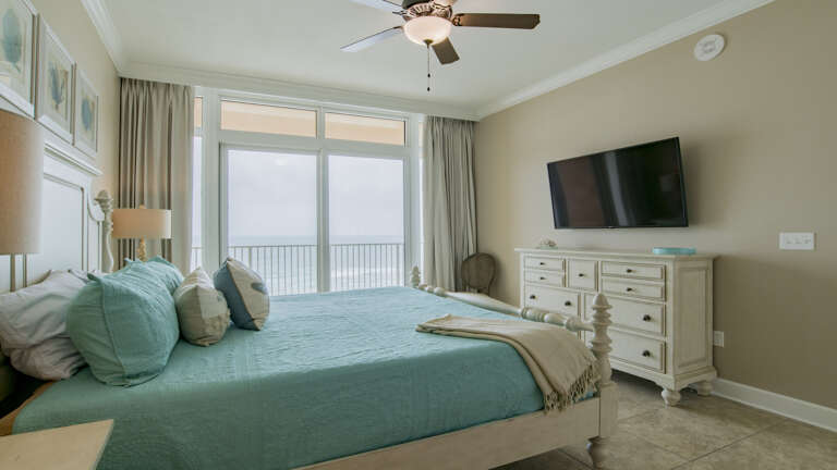 Phoenix Orange Beach 703 Master bedroom