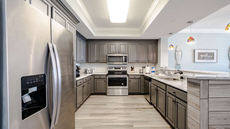 Phoenix Orange Beach 704 Kitchen