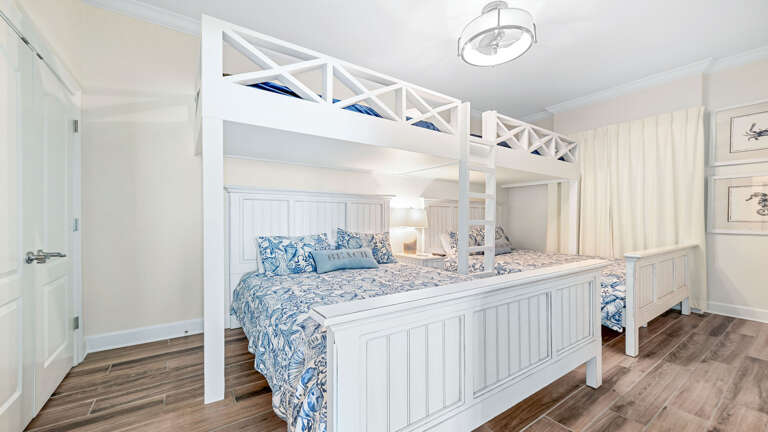 Phoenix Orange Beach 706