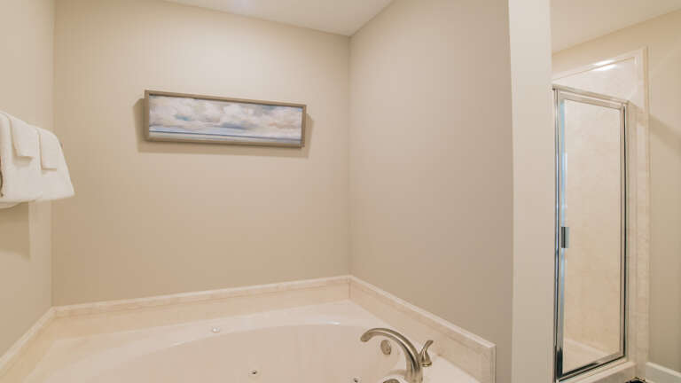 Phoenix Orange Beach 803 Master bath Phoenix Orange Beach 803 Master bath