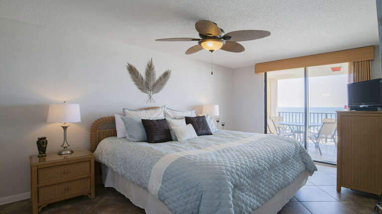 Phoenix V 510 Master bedroom