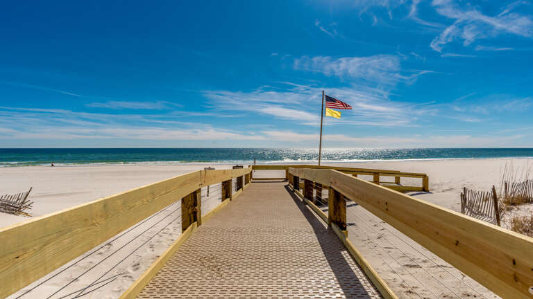 Phoenix V Boardwalk to the Beach!