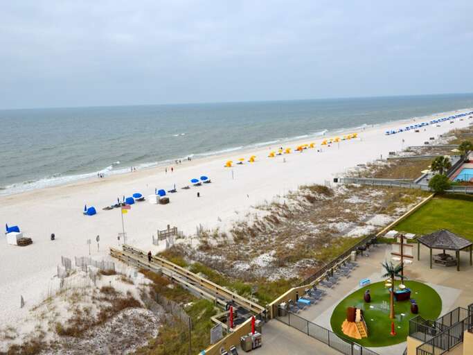 Phoenix V 611 Balcony view