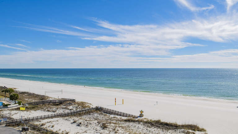 Phoenix V 615 Balcony views