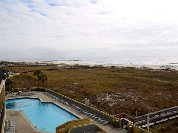 Phoenix VI 304 Balcony view