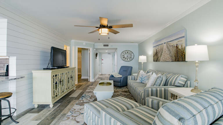 Phoenix VI 402 Living room Phoenix VI 402 Living room