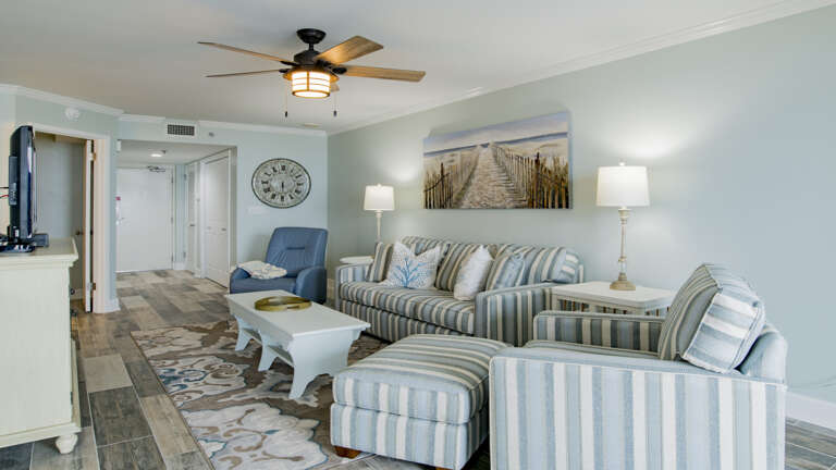 Phoenix VI 402 Living room Phoenix VI 402 Living room