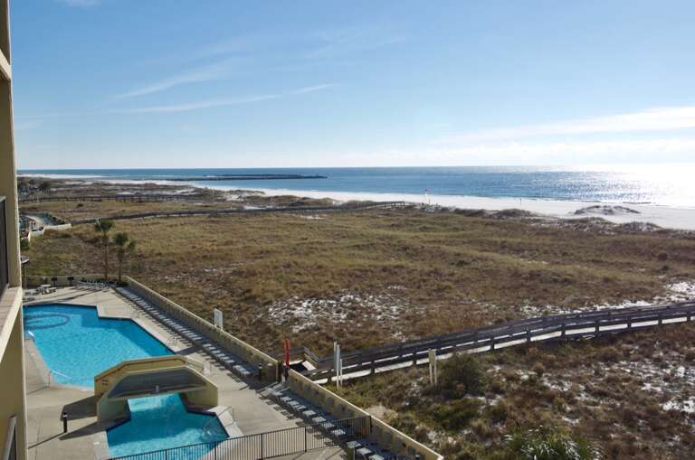 Phoenix VI 402 Balcony Views