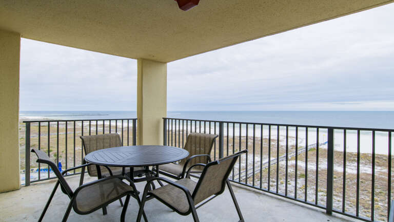 Phoenix VI 704 Balcony