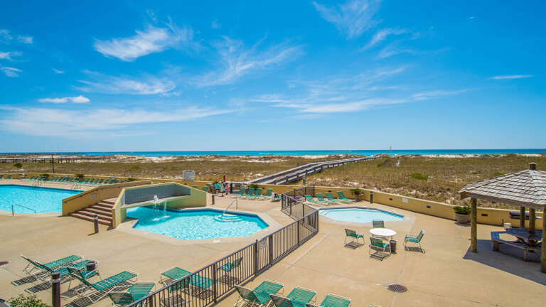 Phoenix VII 105 Balcony views