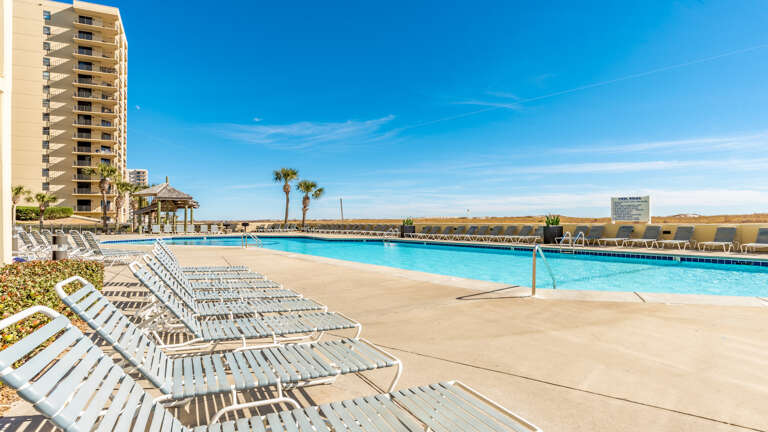 Phoenix VII Outdoor pool