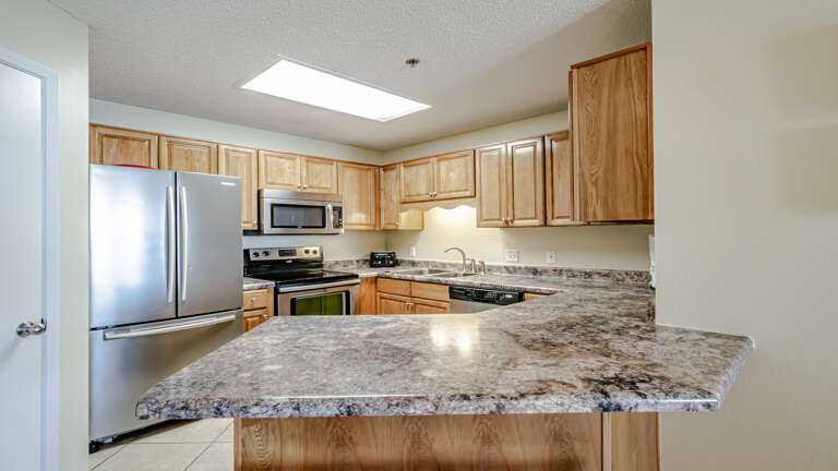 Phoenix VII 1413 Kitchen