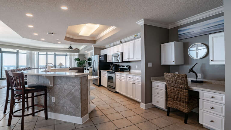 Phoenix West 1509 Kitchen Phoenix West 1509 Kitchen