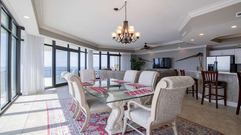 Phoenix West 1509 Dining Phoenix West 1509 Dining