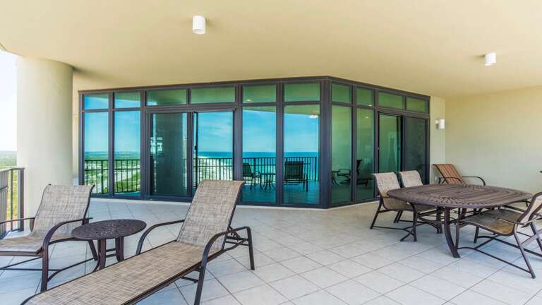 Phoenix West 2001 Balcony