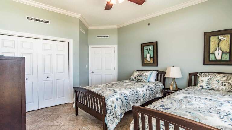 Phoenix West 2001 3rd bedroom