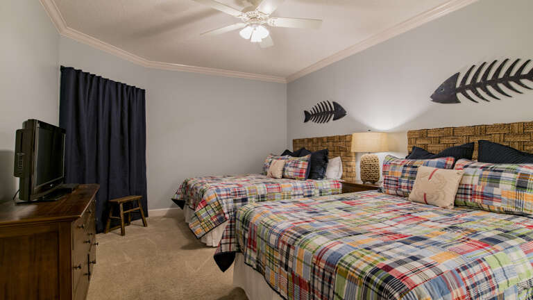 Phoenix West 204 3rd bedroom