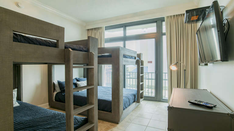 Phoenix West 209 3rd bedroom