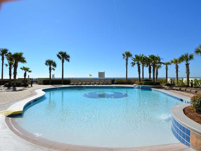 Phoenix West Outdoor pool