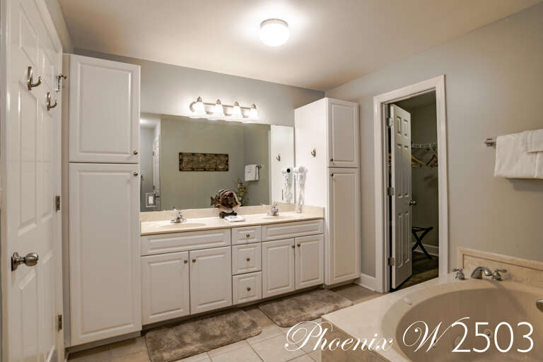 Phoenix West 2503 Master bath