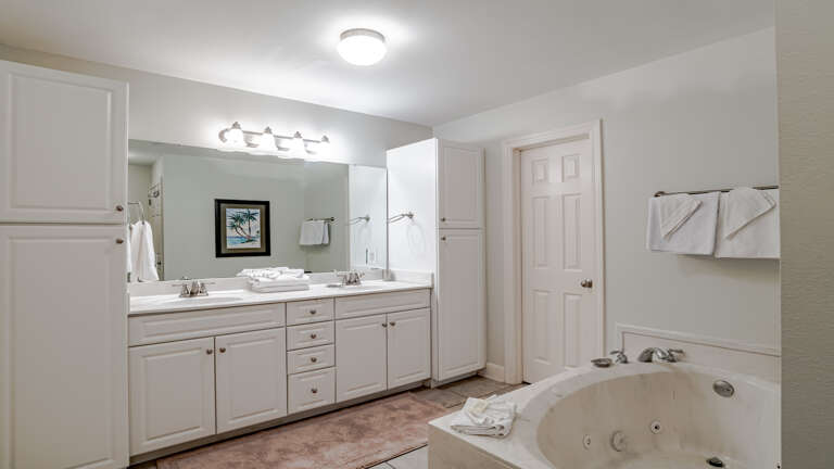 Phoenix West 706 Master bath