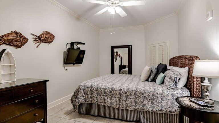 Phoenix West 706 2nd bedroom