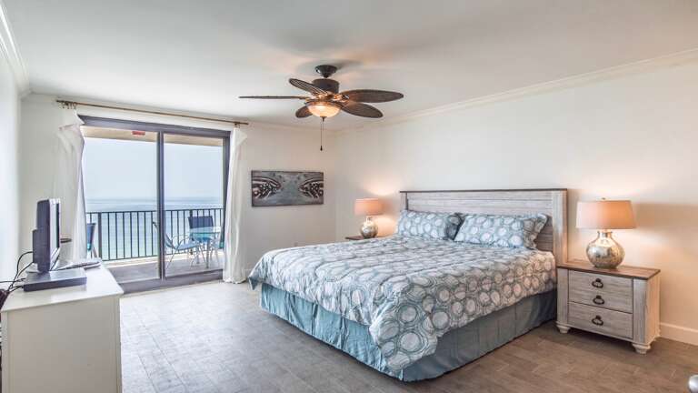 Phoenix X 1506 Master bedroom